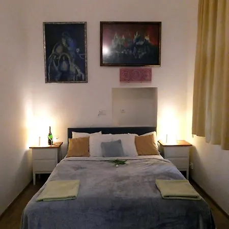 Apartment Apartment Artist